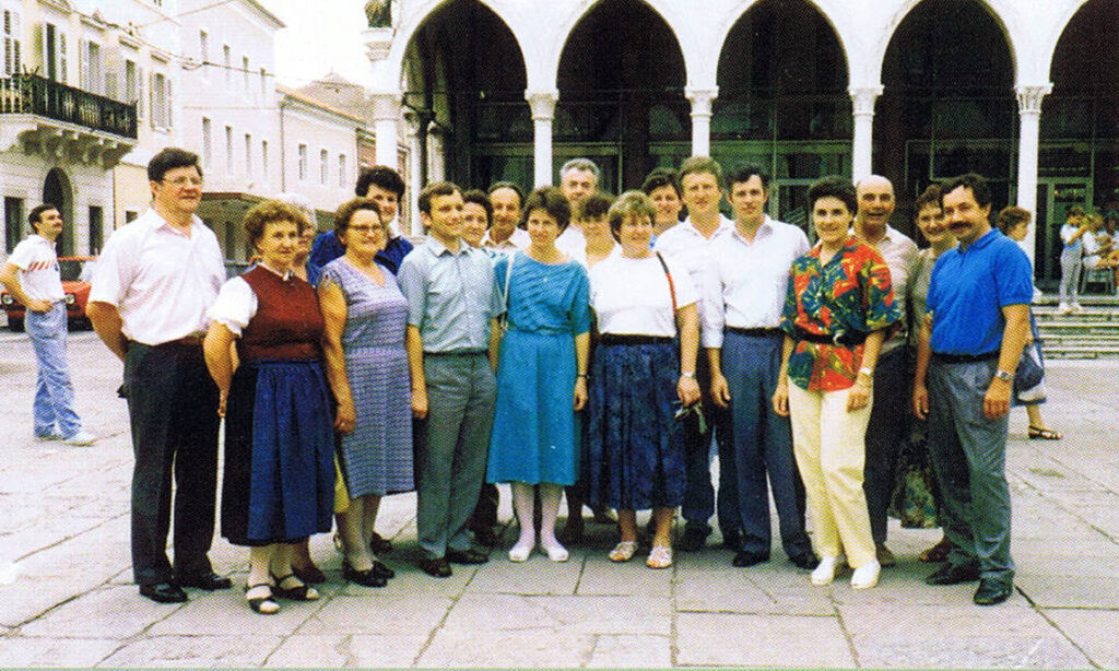 Koper 1987