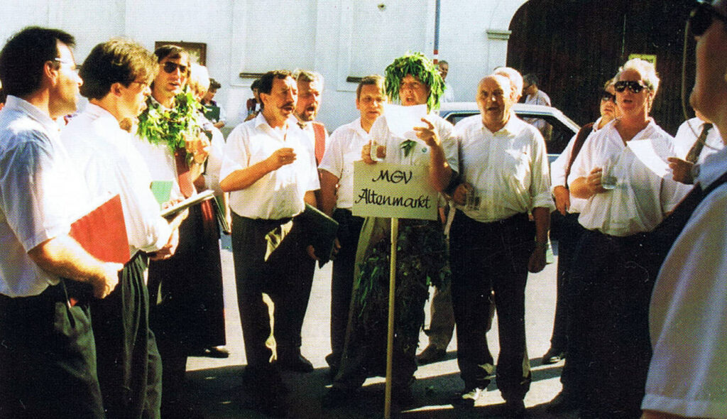 Mörbisch 1996 – Männerchor beim „Stifterlsingen"